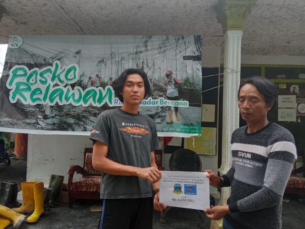 HPPA GURILA Indonesia dan Opalhi Dicinalar Makassar Salurkan Donasi Korban Erupsi Semeru untuk Pembangunan Pasca Bencana