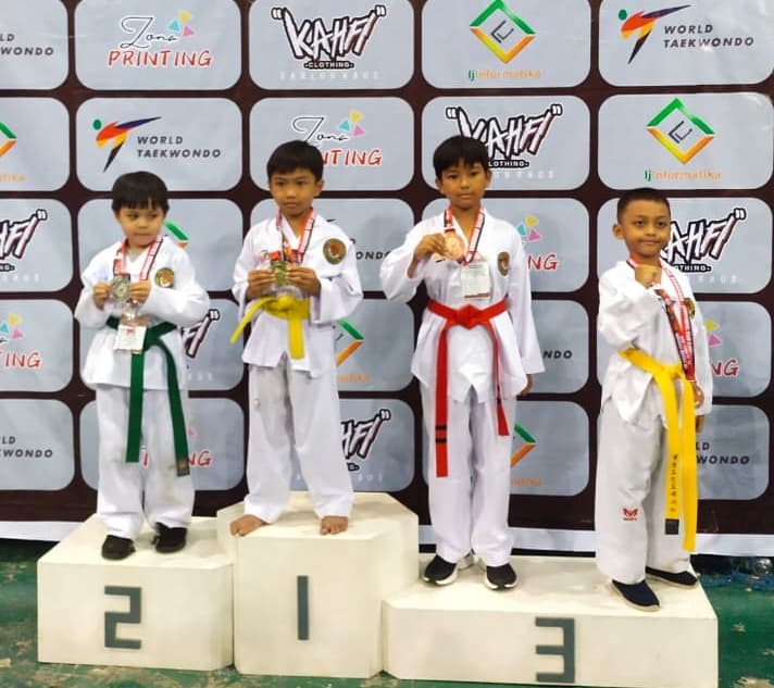 Tim Taekwondo Bulukumba Sabet 6 Medali di Open Tournament Gubernur