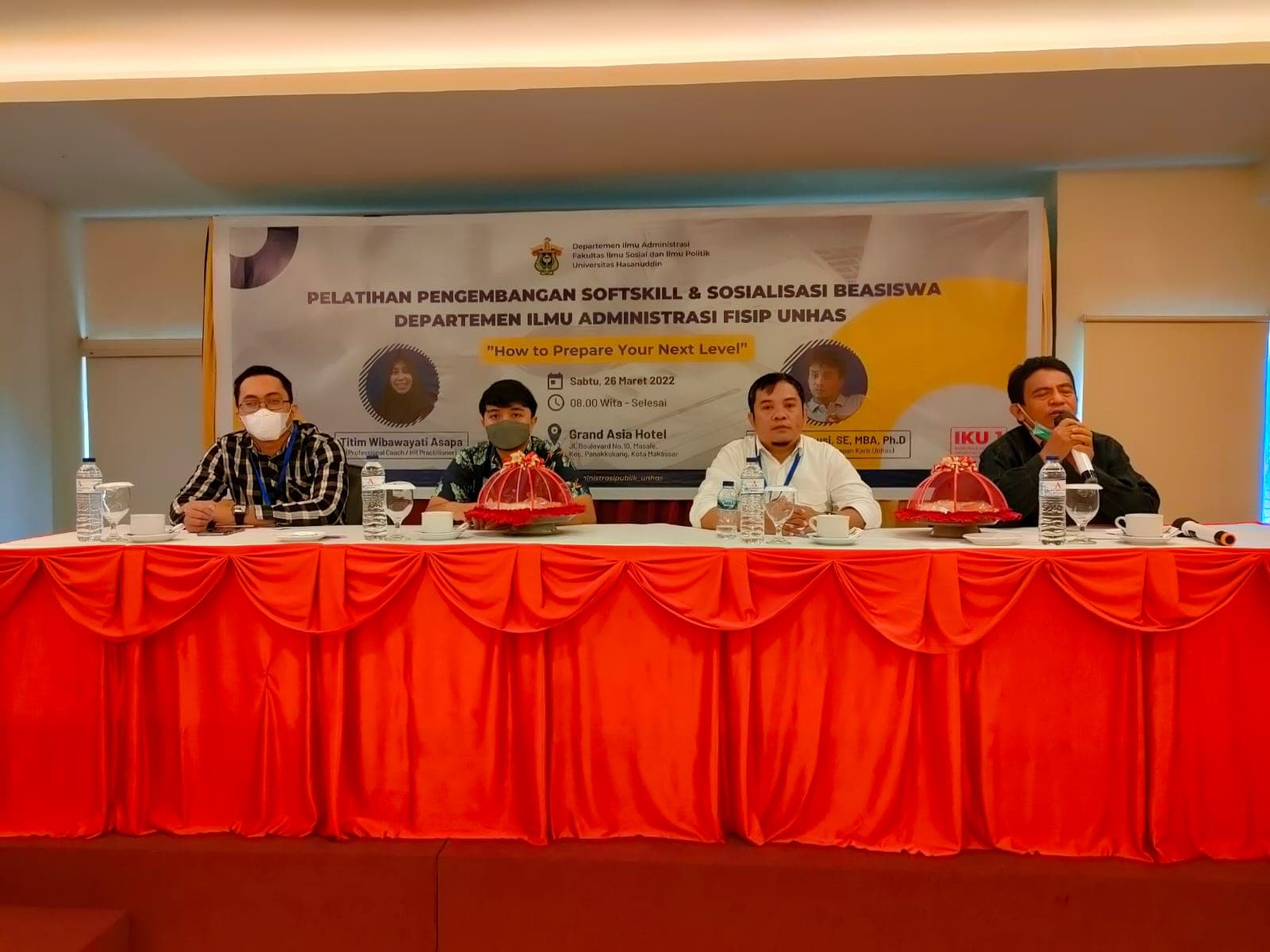 Usung Tema How to Prepare to Your Next Level, Prodi Administrasi Publik Unhas Gelar Pelatihan Softkill dan Sosialisasi Beasiswa