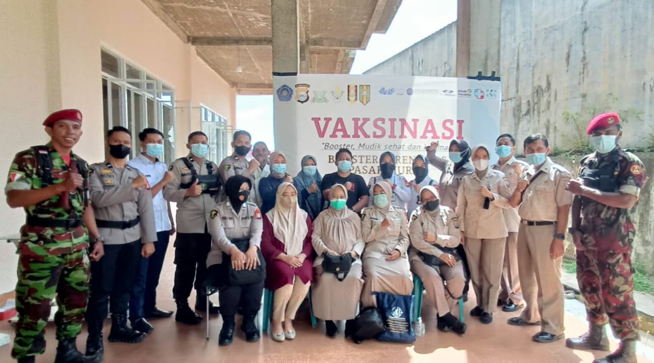 Angkatan Muda Muhammadiyah Gelar Vaksinasi Booster dan Pasar Murah di Gedung Pusdam Sulsel