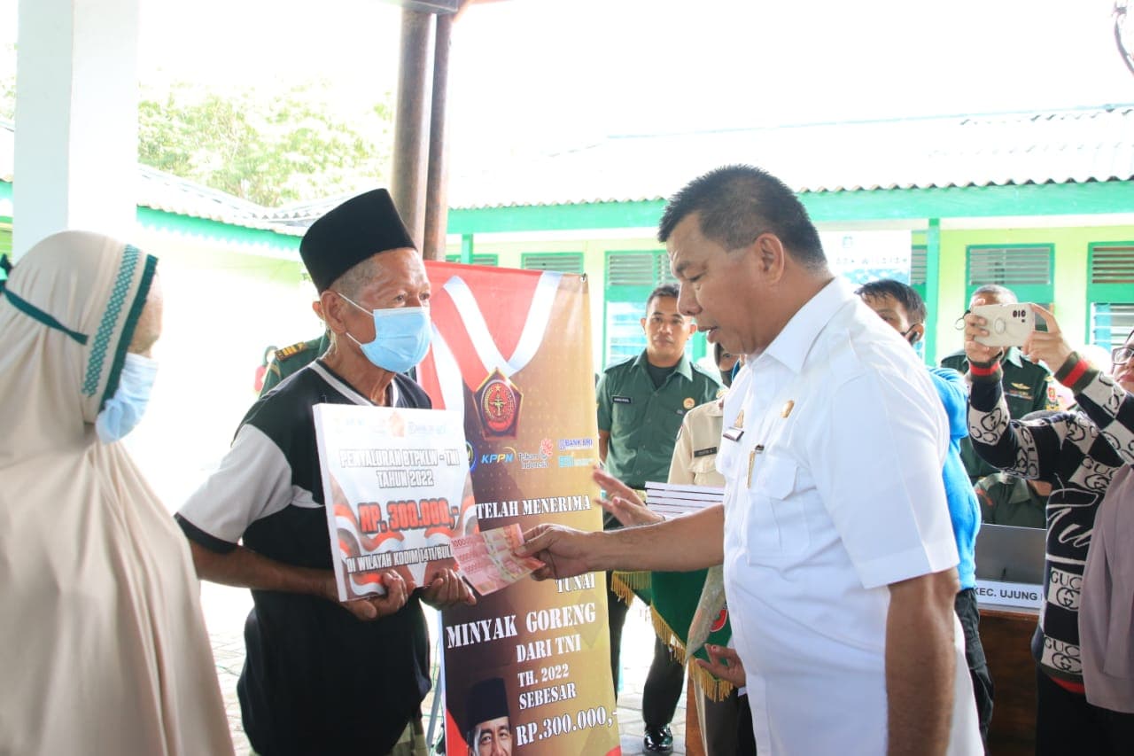 Andi Utta menyupport pelaku usaha mikro yang mendapat BLT, Ini pesannya