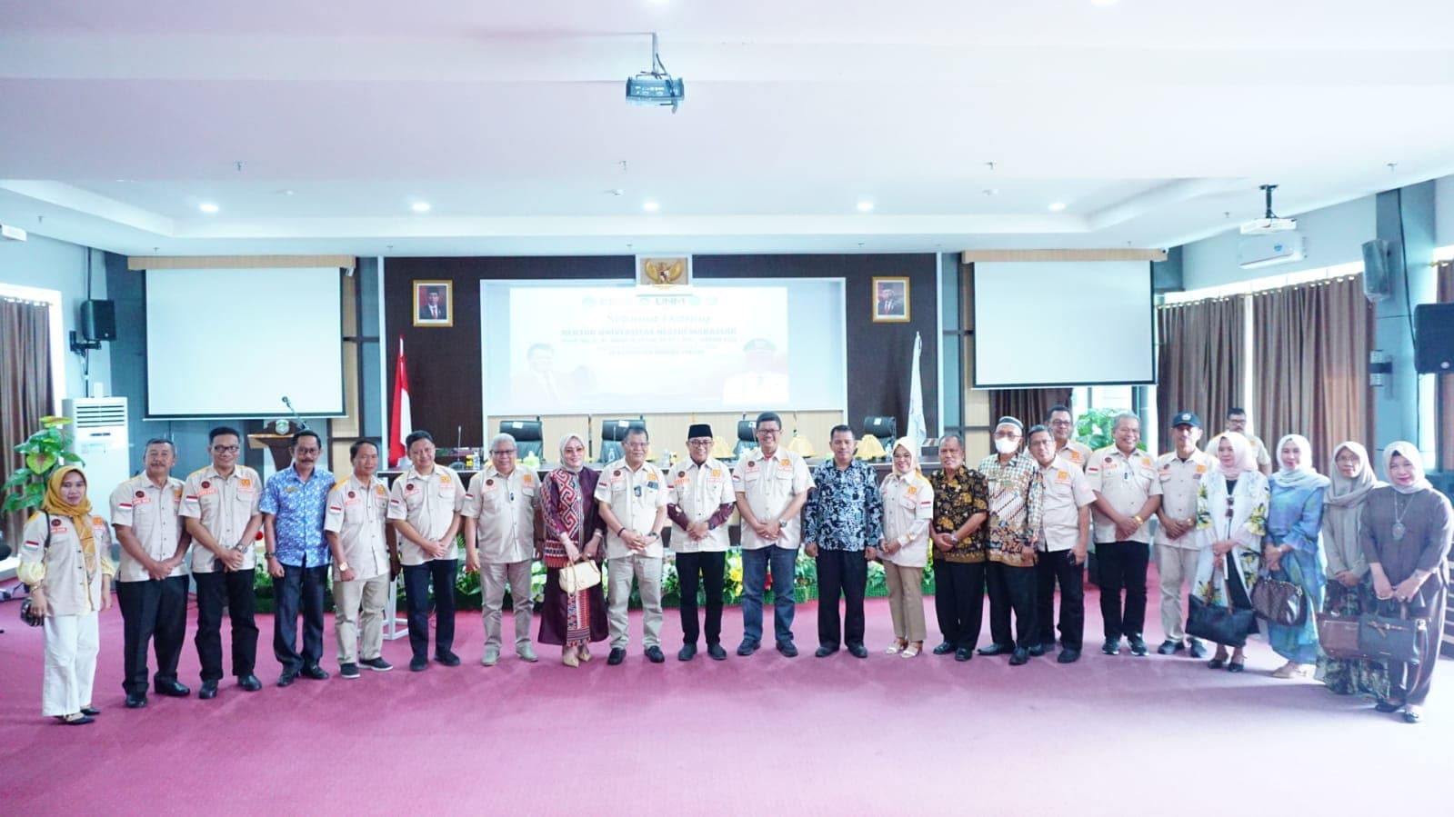 Rektor UNM Pimpin Langsung Supervisi KKN di Mamuju Tengah