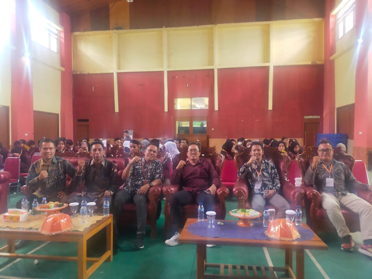 Gelar Workshop Kewirausahaan, Pusat Karir USN Kolaka Hadirkan CEO Matakita dan Praktisi UMKM