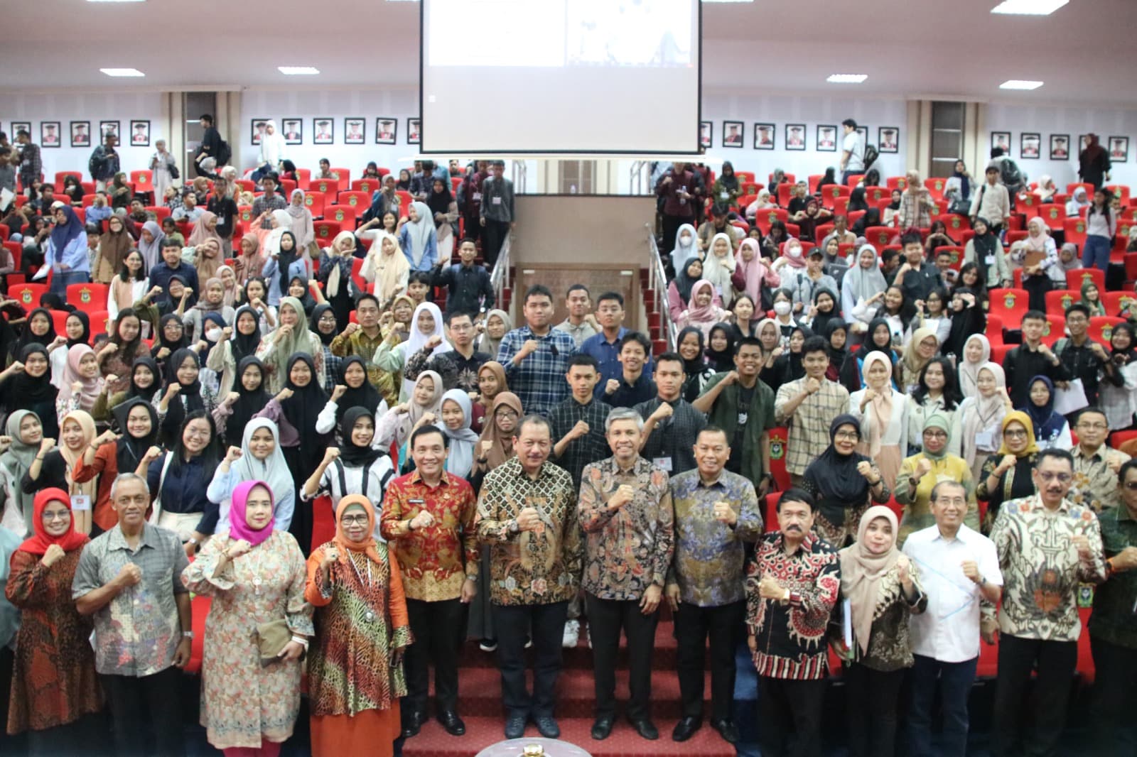 Gelar Kuliah Umum, FH Unhas Hadirkan Jaksa Agung Muda Pembinaan RI