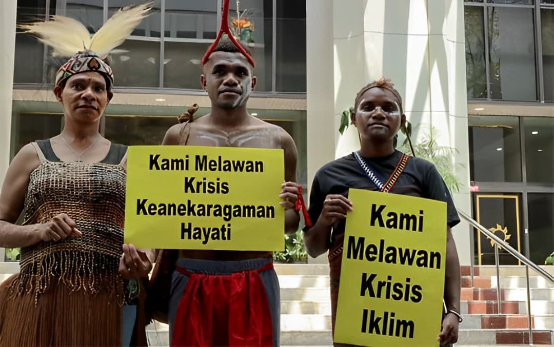 Film 17 Surat Cinta: Deforestasi dari Rawa Singkil hingga Boven Digoel