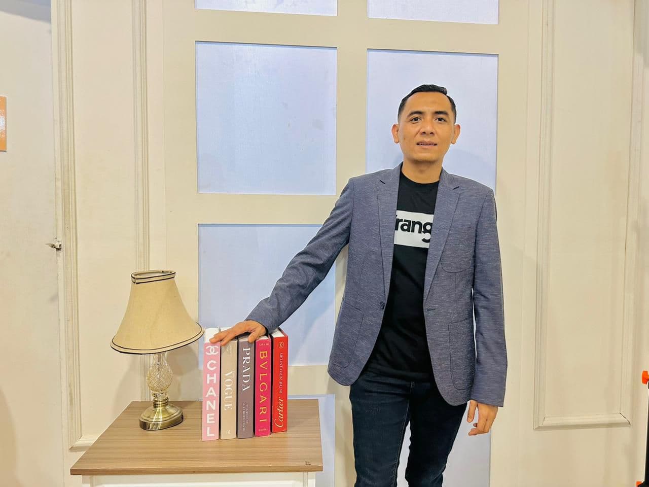 Prof Anshori Ilyas Pergi, Mendung Memayungi Kami