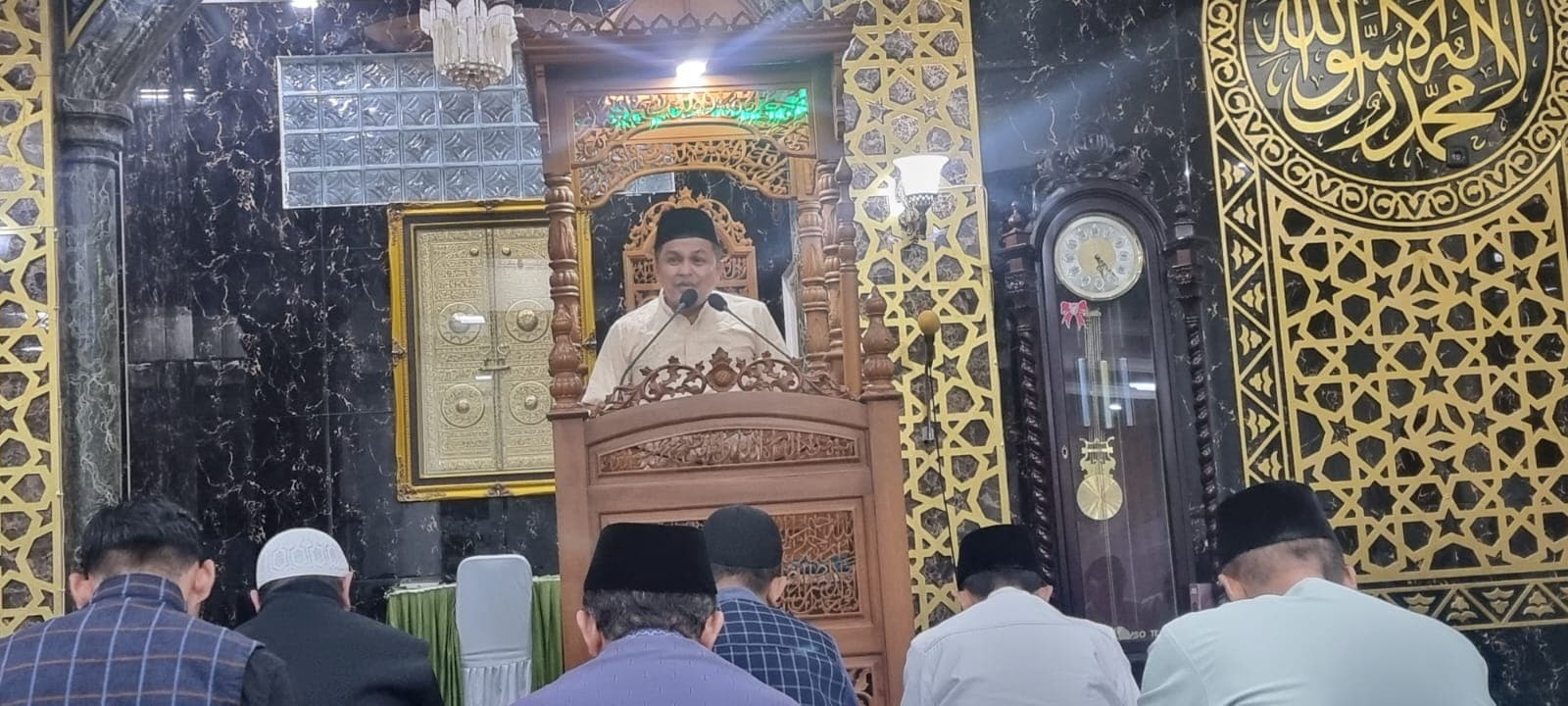 H. Ferry Taslim Dt. Toembijo Sampaikan 5 Dimensi Kecerdasan Pada Ceramah Shubuh di Masjid Nurul Mu’jizat