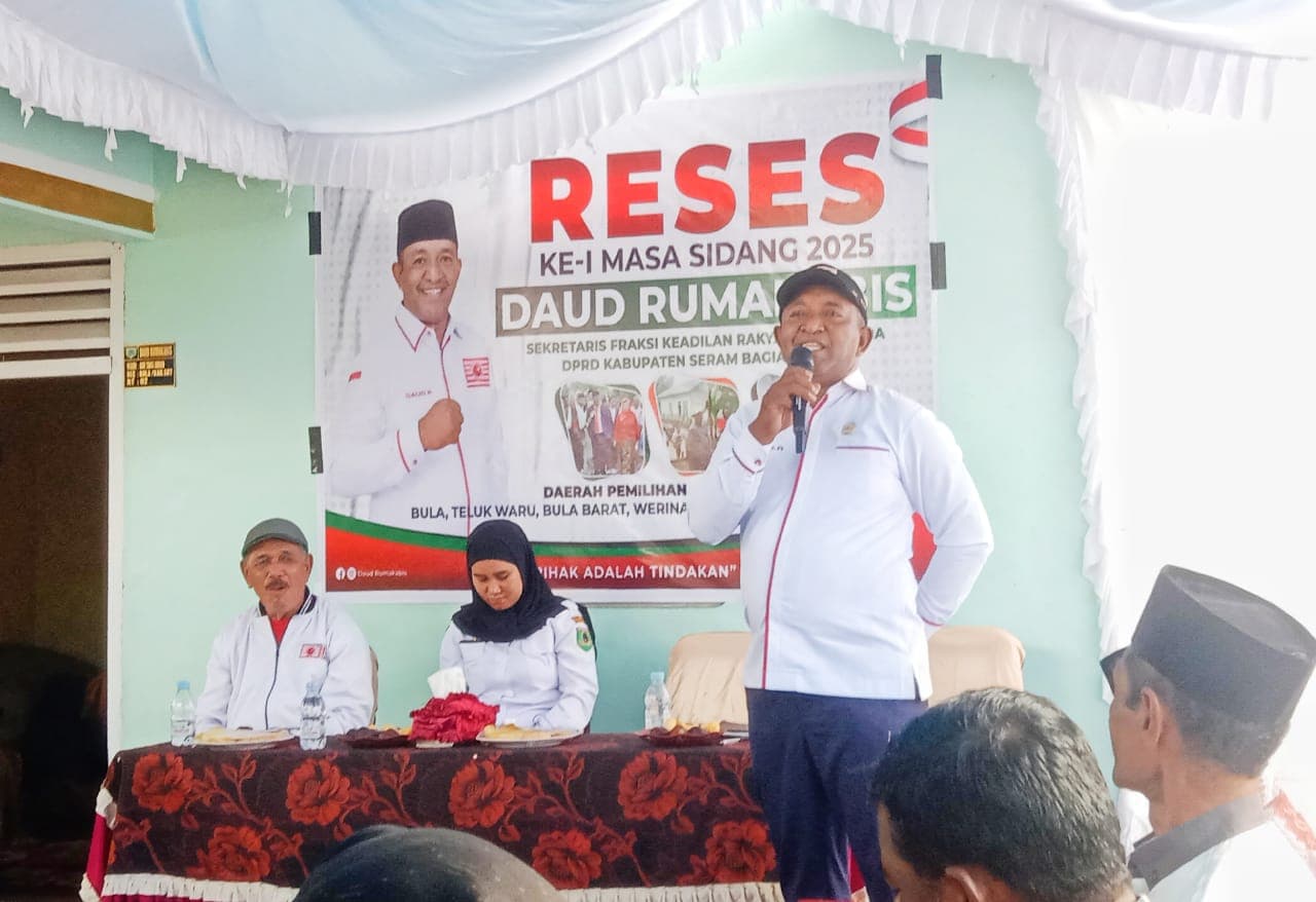 Daud Rumakabis Serap Aspirasi Masyarakat Dapil I Saat Reses di Tansi Ambon