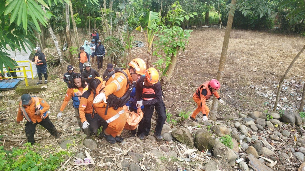 Korban Tenggelam di Sungai Belapunraga Ditemukan Meninggal Dunia