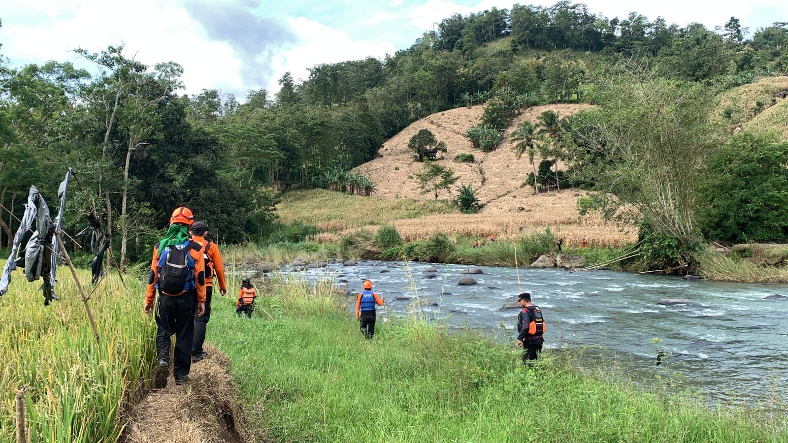 Operasi Pencarian Warga yang Tenggelam di Sungai Bilareng Gowa Ditutup, Korban Dinyatakan Hilang